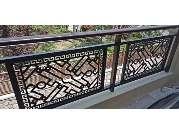 铁艺阳台护栏