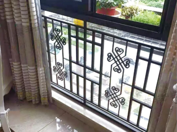 铁艺阳台护栏