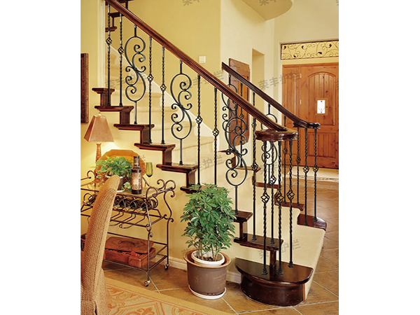 铁艺楼梯护栏