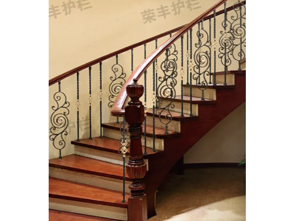 铁艺楼梯护栏