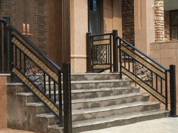 铁艺楼梯护栏