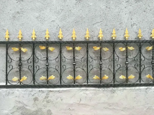 铁艺护栏